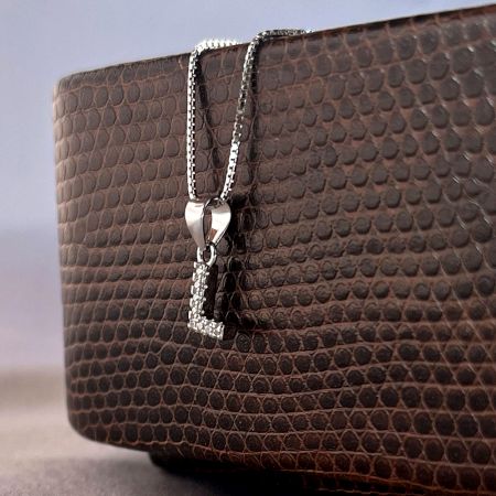 925 Sterling Silver Letter L Pendant Necklace